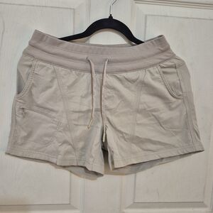 The North Face Women's Cream Athletic Shorts